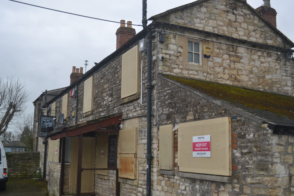 The Tyning Inn in Radstock closed down in 2021 : Photo Nub News 