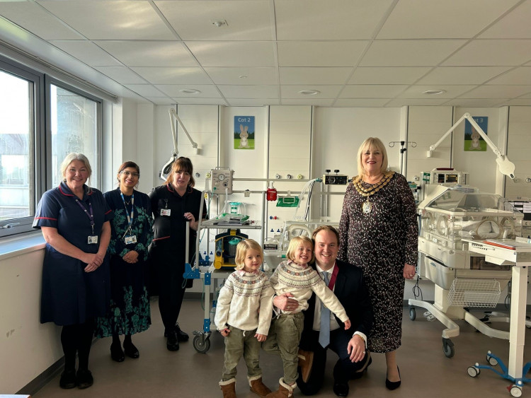 Lucy Lisle, Poorva Rathod, Laura Miller with former Mayor Cllr James Halden and his nephews and current Mayor Cllr Susan Little