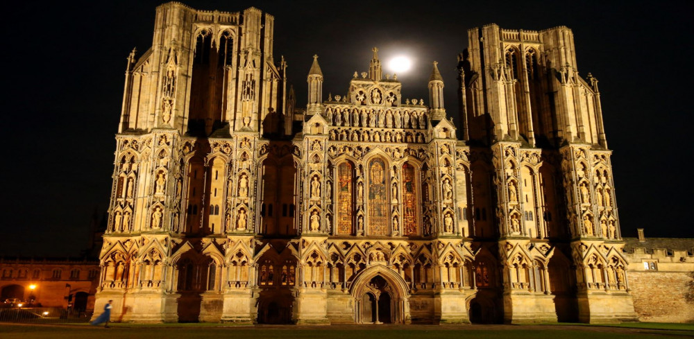 Wells Cathedral at night (Credit: Jason Bryant/Wells Cathedral) 