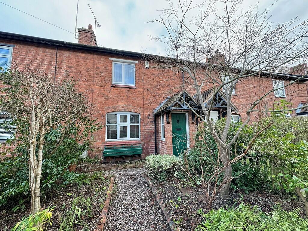 This week we have looked at three-bedroom cottage on Coventry Road