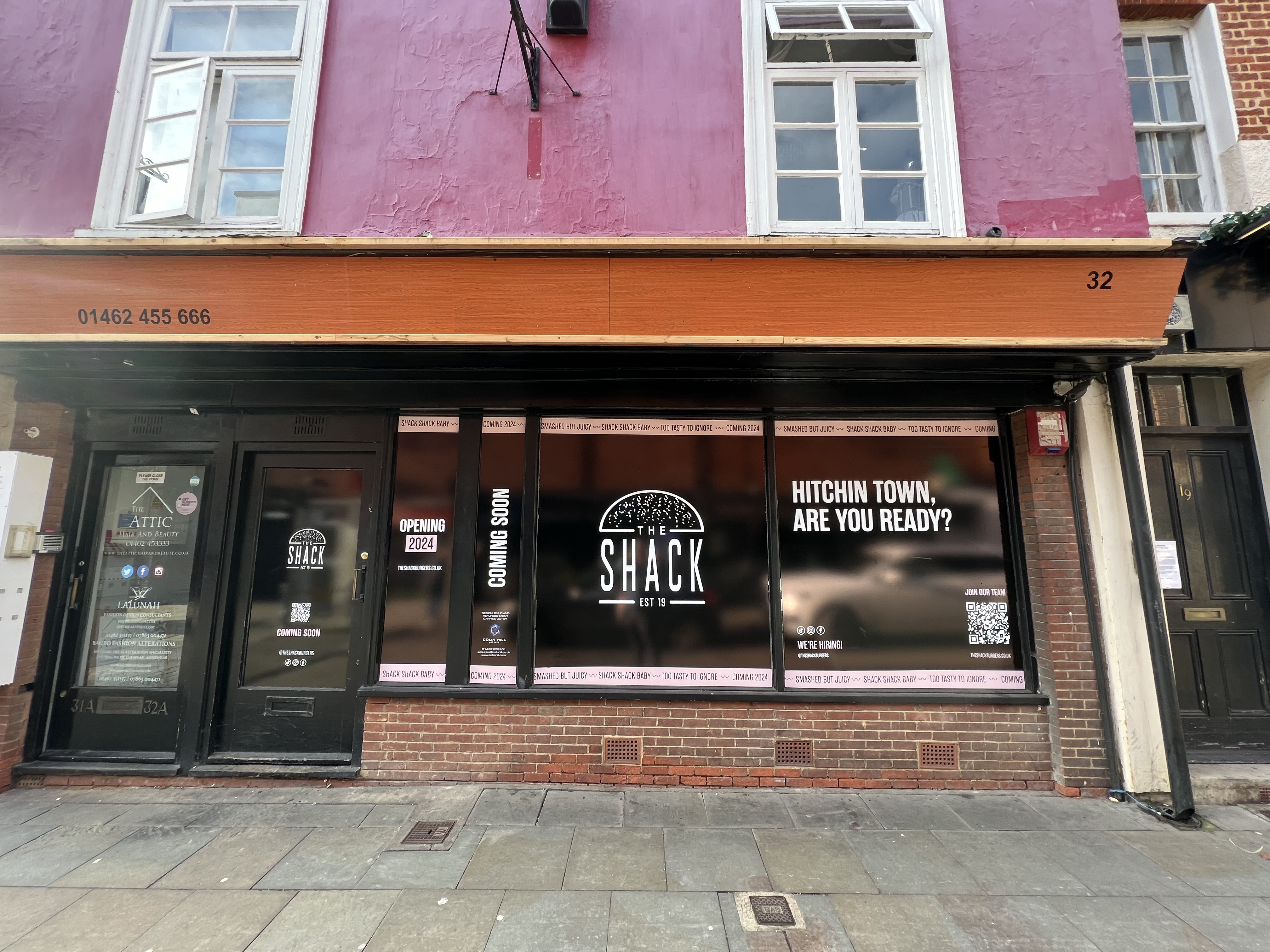 A sign in The Shack's Sun Street window read: "Hitchin are you ready?" CREDIT: Hitchin Nub News 