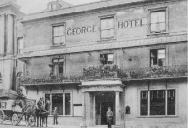 The George Hotel, archive photo, image from Somerset planning portal