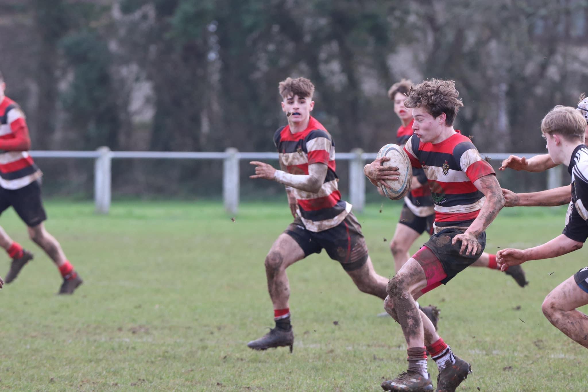 Showing a clean pair of heels, Frome RFC Under 16s. Image Katie White 