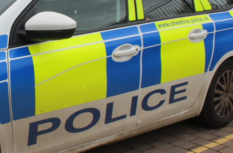 Police appeal following Xmas phone theft in Macclesfield | Local News ...
