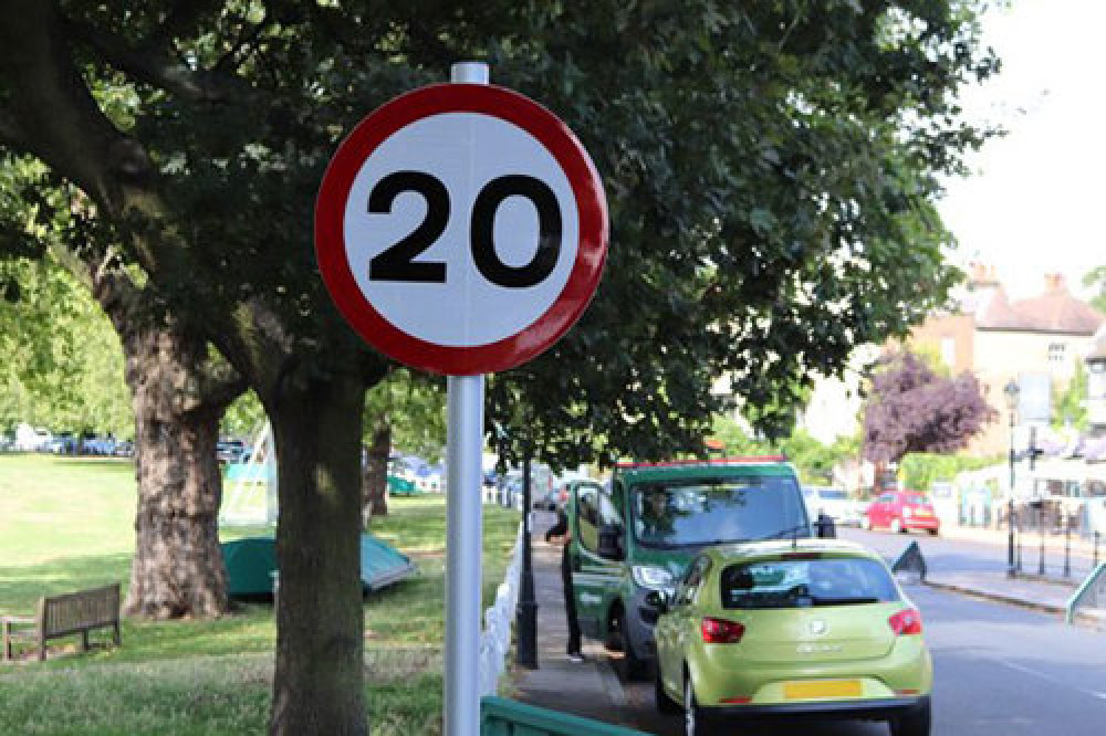 20mph speed limit extended to A310 and A305 corridors. (Photo Credit: Richmond Council).