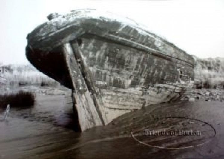 Somersetshire Coal Canal Presents a visit to the Purton Hulks Ship Graveyard