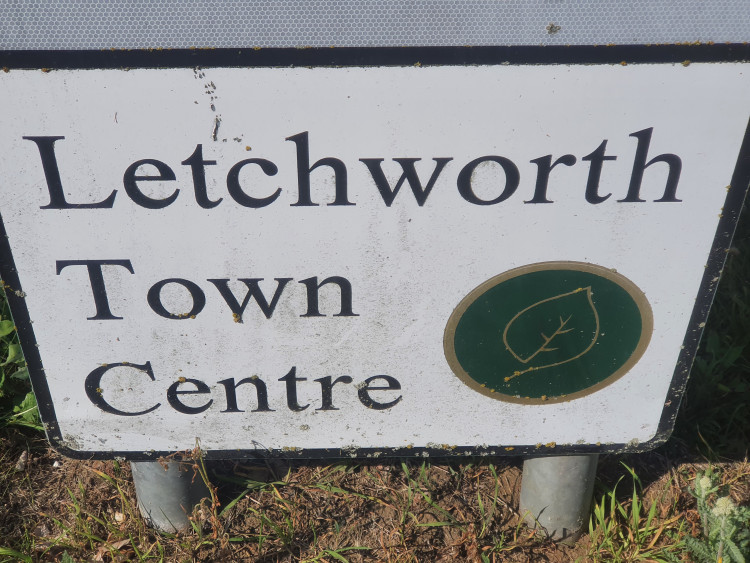 Letchworth: Planning application submitted for a pair of 10 metre high broadband poles. CREDIT: Letchworth Nub News 