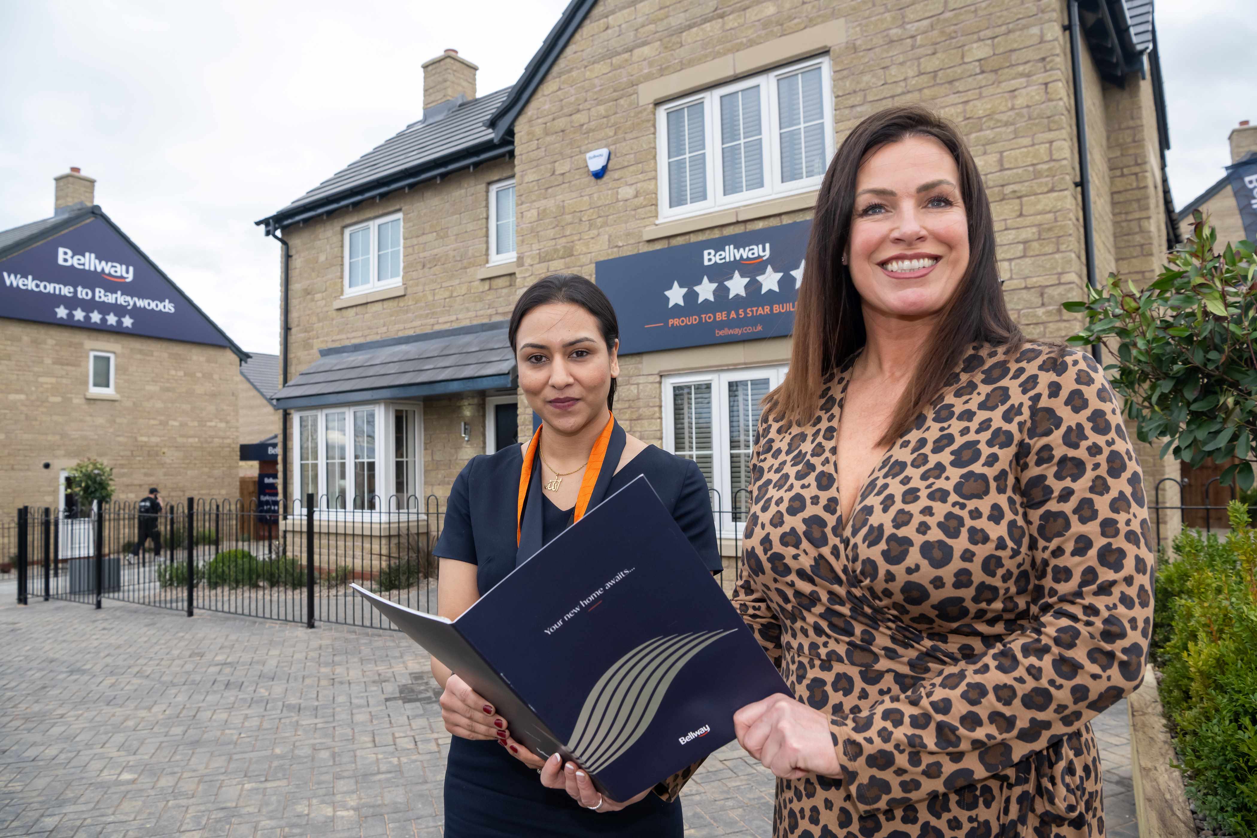 Sales Advisor Neelam Shah and Sales Manager Michaela Perkins at Bellway’s Barleywoods development in Oakham, where showhomes are now open to the public. Image credit: Bellway. 