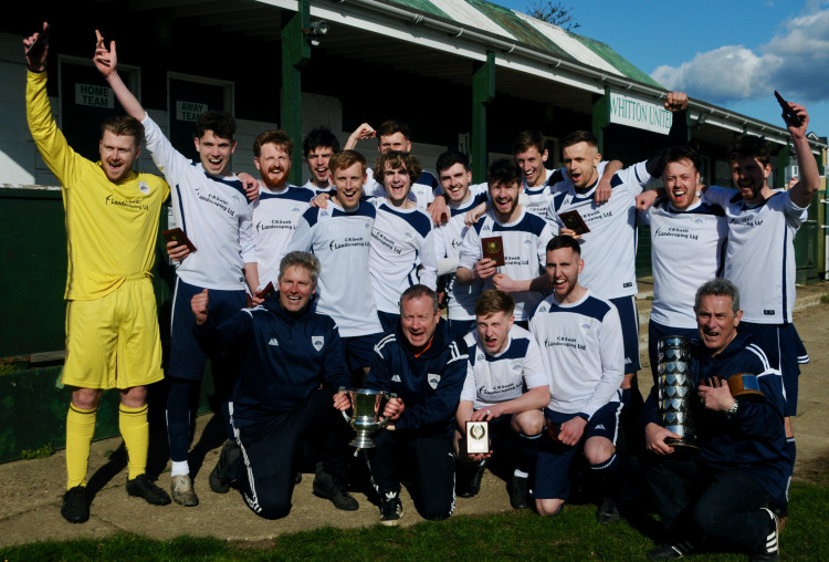 Woolverstone when they won promotion to Division One (Picture: Nub News)