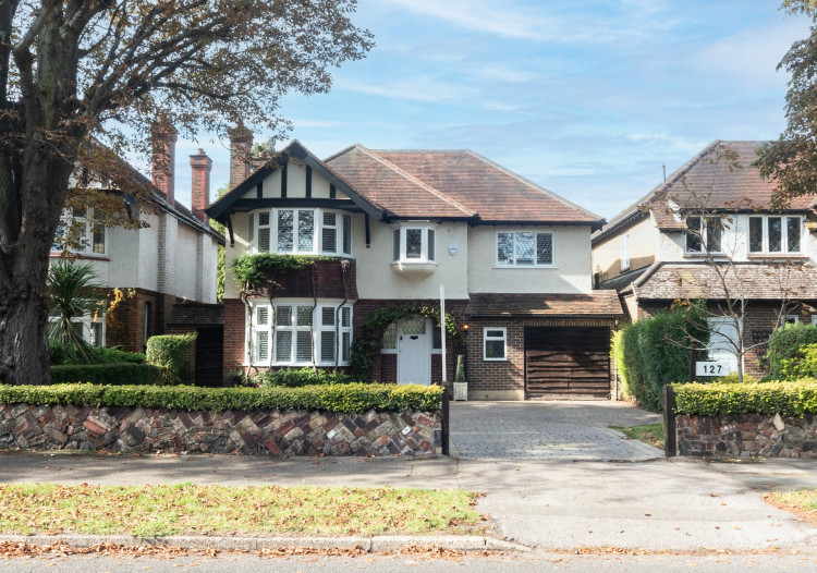 Lower Sunbury- The Avenue Lower Sunbury £1.75 million. (Photo Credit: Phillip Hodges).