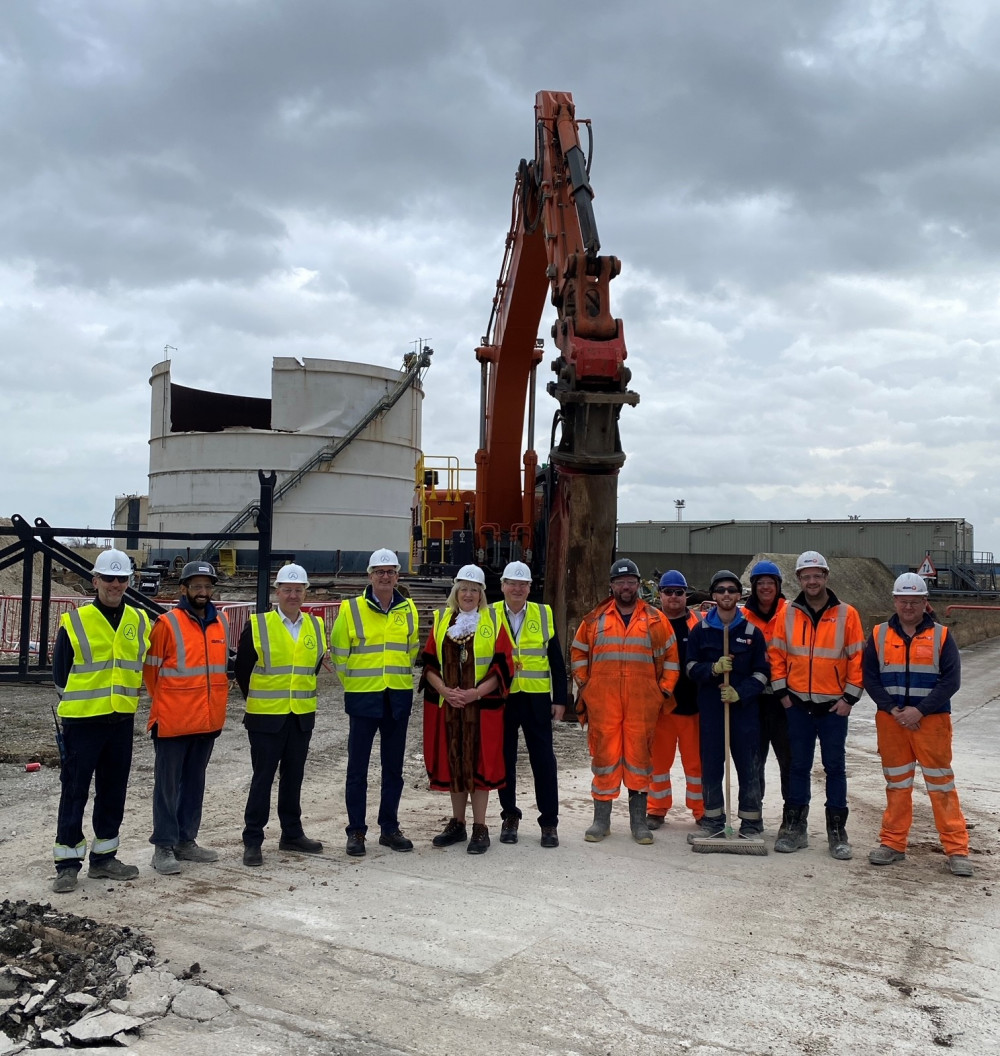 From left: Mark Cheetham, Senior Project Manager, Thames Enterprise Park; Mayor of Thurrock, Cllr Sue Little; the Mayor’s Consort, Mr Brian Little, Graham Stark, Development Director, Thames Enterprise Park. 