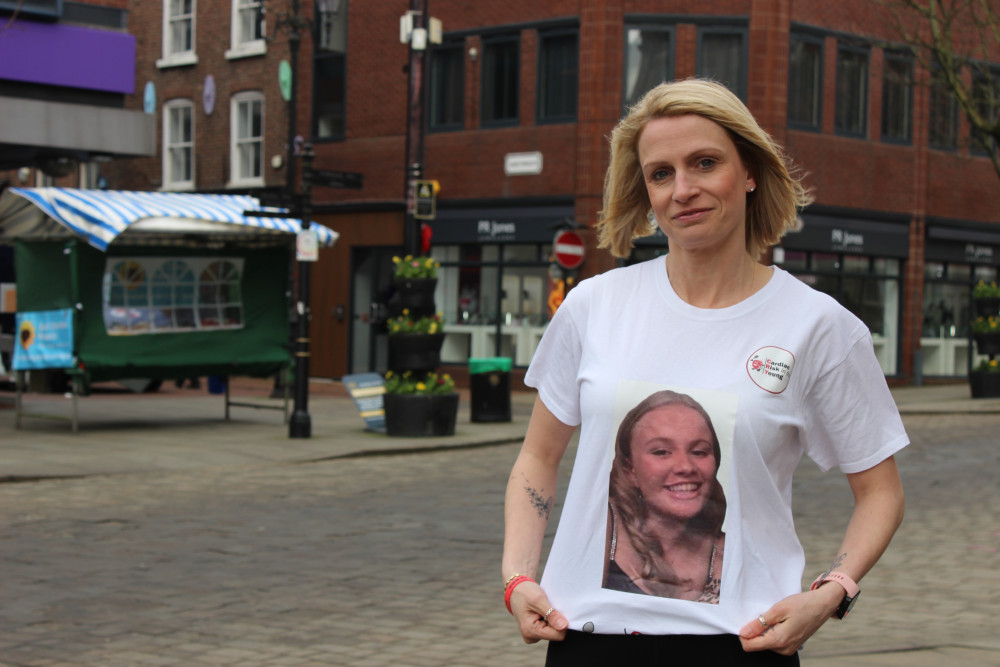 Fitness pro and mum Louise Jennings is continuing the tireless fundraising work her family is doing for Cardiac Risk in the Young, by taking on the London Marathon. (Image - Macclesfield Nub News) 