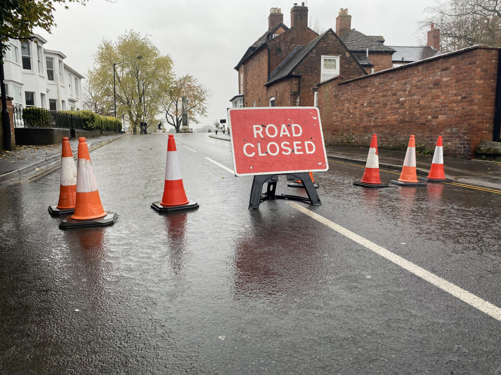 Kenilworth Town Council says road closures around the town need to be thought through (image by James Smith)