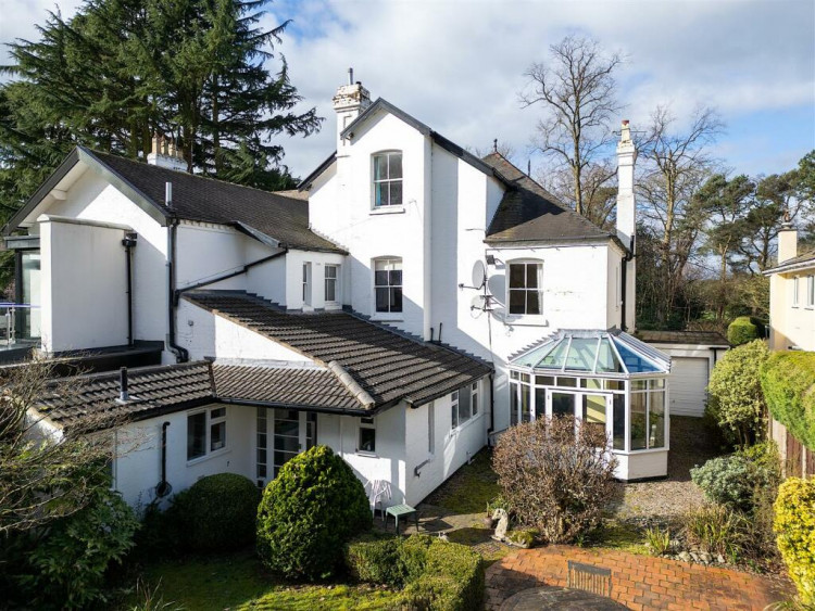 Substantial property with a South East facing garden with views of The Mere. (Photo: Stephenson Browne)