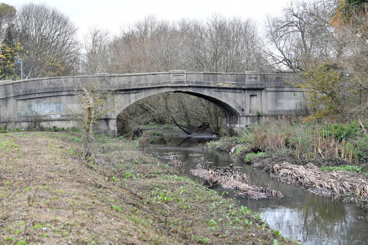 The River Crane crosses through Cranford Park (credit: Darren Pepe).