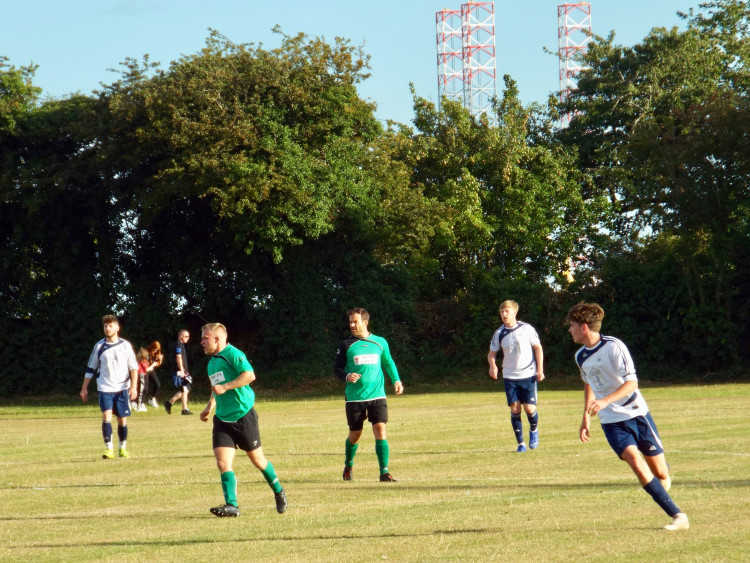 Woolverstone in action (Picture: Nub News)