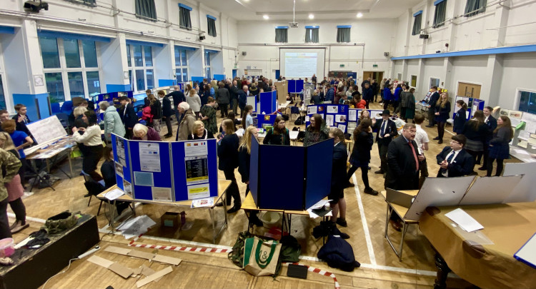Ivanhoe School staged its annual STEAM event in Ashby with students exhibiting their projects. Photos and video: Ashby Nub News