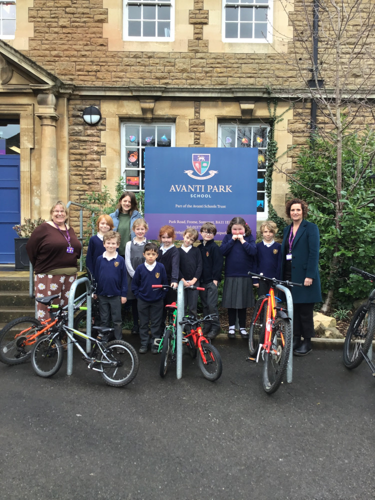 Alison Armstrong, Cllr Fiona Barrows and headteacher Abby Atkins with pupils at Avanti Park