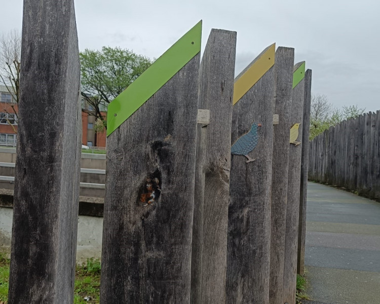 The missing heron was one of 29 hand-printed birds on Tolworth roundabout (Photo: The Community Brain via Twitter)