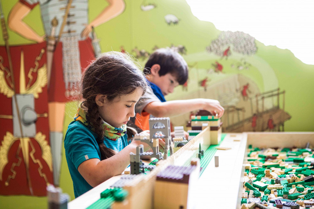 The Big Brick Build comes to Kenilworth Castle this Easter! (image via PLMR Advent)