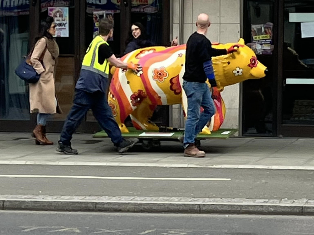 Local resident Darran Turner spotted a colourful bear sculpture on the move in Kingston yesterday, 26 March (Photo: Darran Turner)