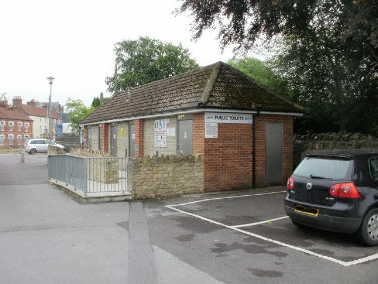 Commercial Road public toilets, Shepton Mallet (Copyright Jaggery and licensed for reuse under this Creative Commons Licence) 