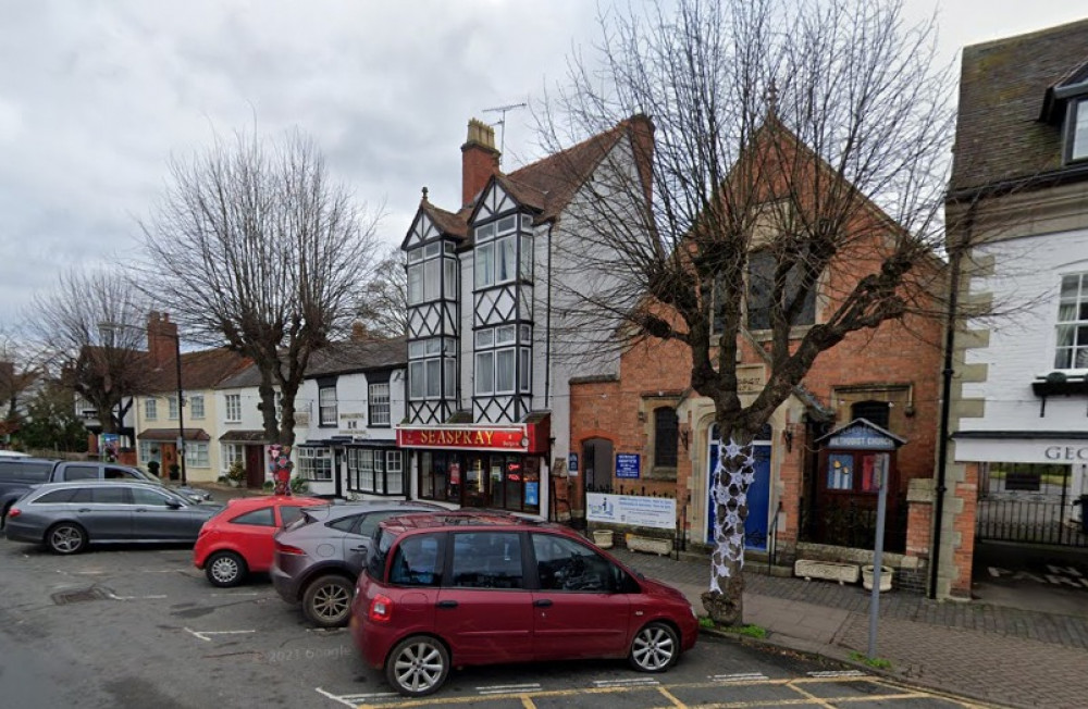 The former Sea Spray chippy on High Street was originally marketed for £999,999 (image via google.maps)