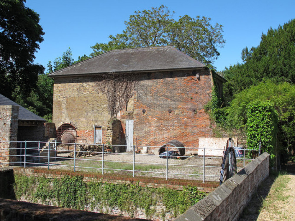 Beeleigh Mill. (Photo taken from the Beeleigh Mill Restoration Group Website)