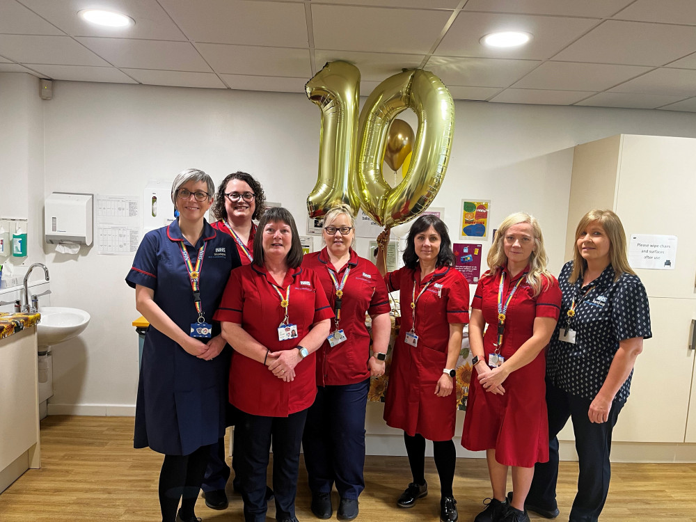 The Stockport Family Nurse Partnership, which helps to guide parents aged 19 or under with first-time parenting, has celebrated its 10-year anniversary (Image - Stockport NHSFT)