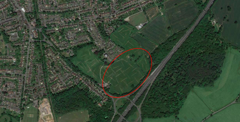 The Kenilworth Gateway land forms part of a larger development along Leamington Road (Image via google.maps)