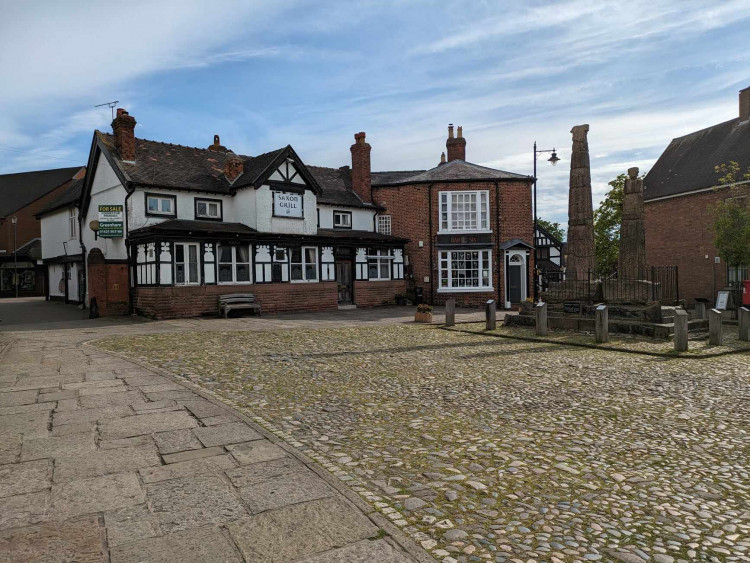 Celebrate all that's good about Sandbach and check out our local jobs guide. (Photo: Nub News)