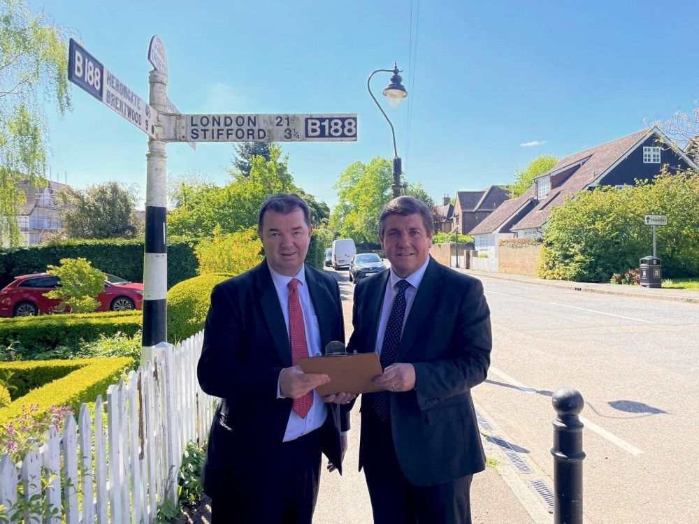 Stephen Metcalfe in Orsett with Minister Guy Opperman. 