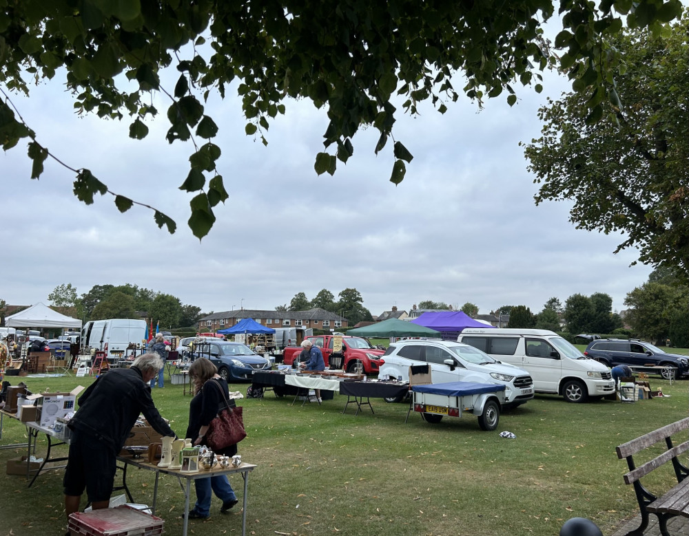 The Maldon Outdoor Antiques & Vintage Fair | Fairs | News | Maldon Nub ...