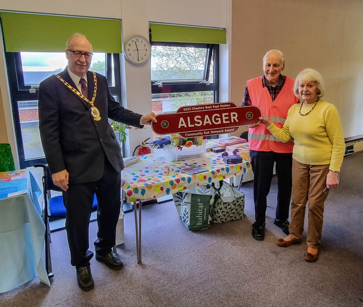 Cllr Rod Fletcher with the award at Alsager Memory Cafe. (Photo: Kath Reeder)