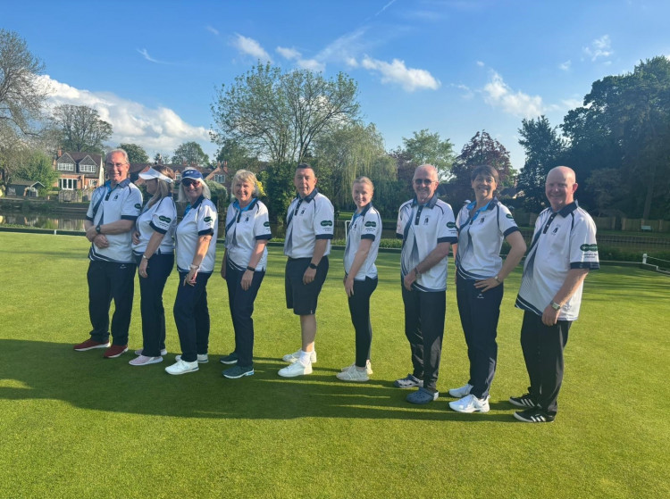 Members of the Warwick Boat Club Bowls Section men's and ladies teams (image supplied)