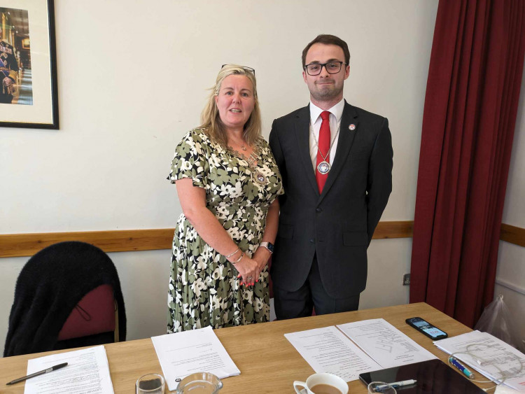 Cllr Hearne and Cllr Unett are remaining in office for another year. (Photo: Nub News)