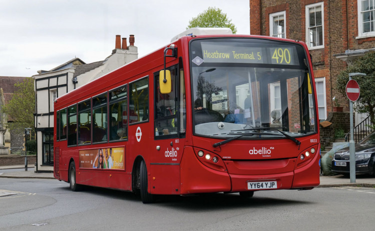 Unite achieves pay victory for Transport UK bus controllers in south west London (credit: Peter Horrax/Flickr).