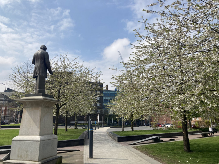 Stockport is set for a variety of events this weekend, including an antiques fair, a duck race, a Morris Dancing festival, and more (Image - Alasdair Perry)