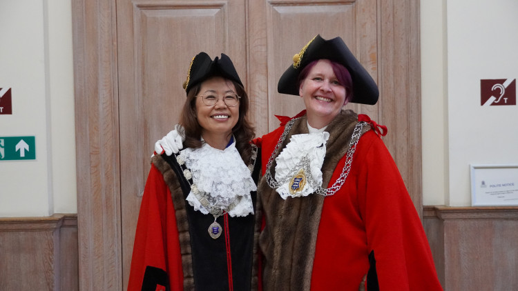 Liz and Elizabeth: Mayor of Kingston Liz Green (right) with her deputy mayor Elizabeth Park (left). (Photo: Kingston Council)