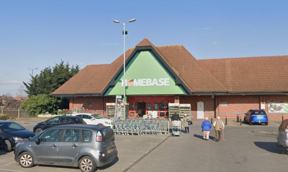 The hand car wash could be coming to Homebase in Hanworth (image via Google Maps)