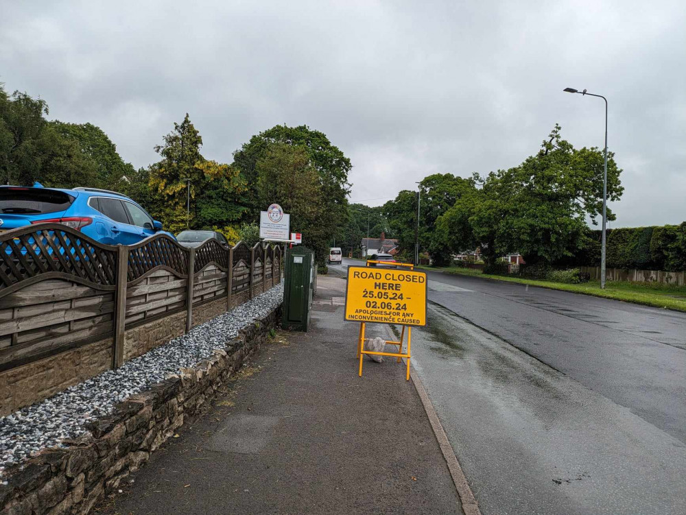 A sign pointing out road closures has appeared in Middlewich Road. (Photo: Nub News)