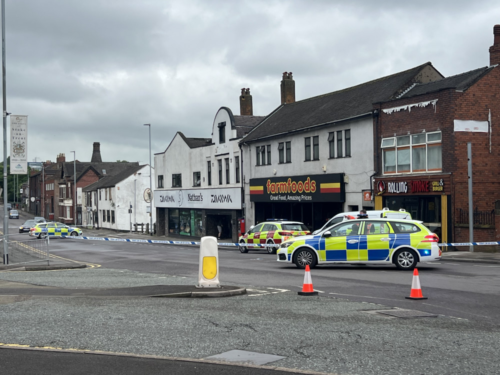 Emergency services were called to Farmfoods on Moorland Road on Thursday (Nub News).