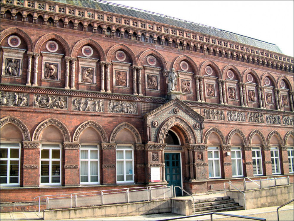 Walking Tour – Wood & Wedgwood in Burslem