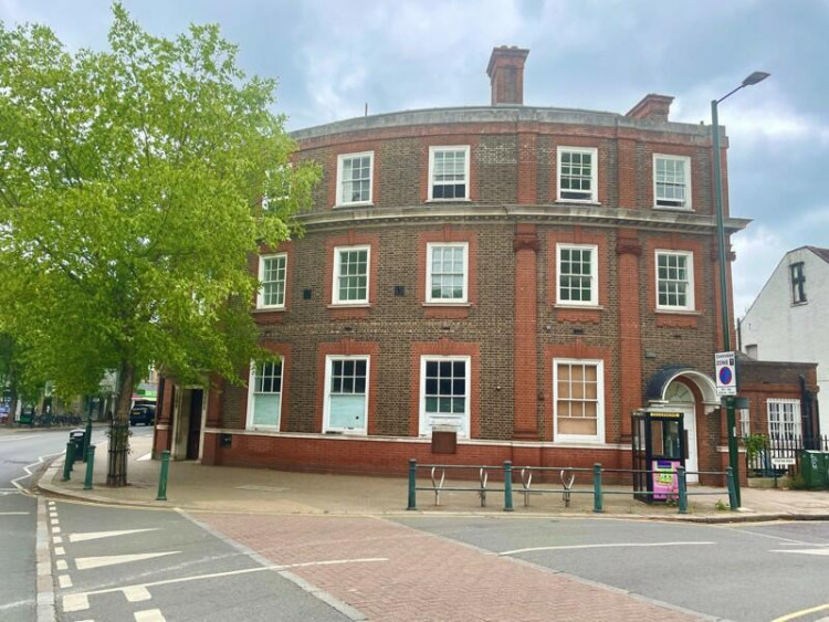 The old NatWest bank building is listed as a commercial let costing £55,000 per year. (Photo: Brasier Freeth)