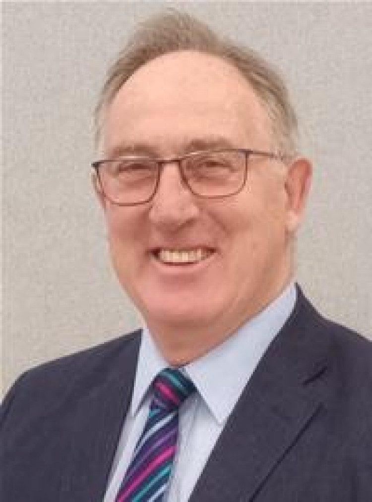 Cllr Peter Dickenson