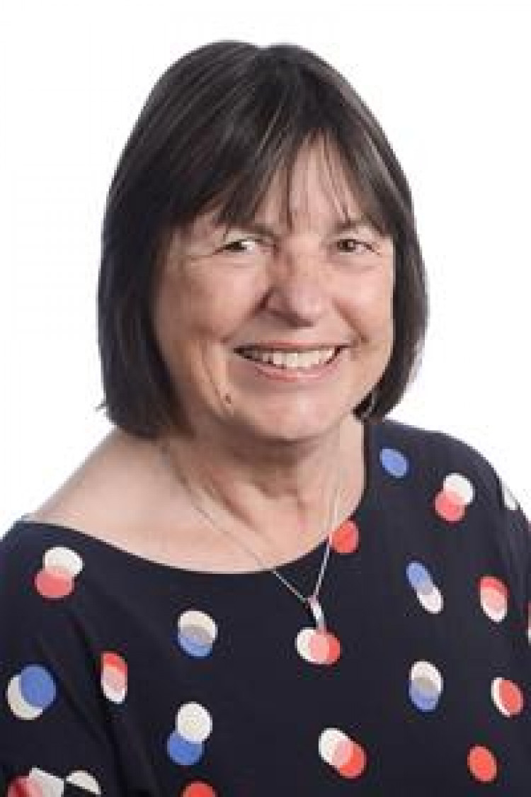 Cllr Gill Taylor