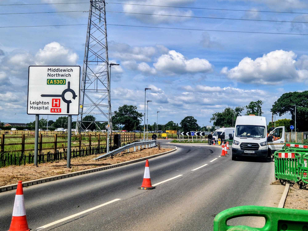 Flowers Lane, between Gordon Geddes Way and Bradfield Road, closed to motorists (one-way) on Monday 17 June (Ryan Parker).