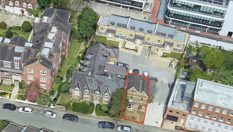 The offices at the Park Lane site are vacant (image via planning application)