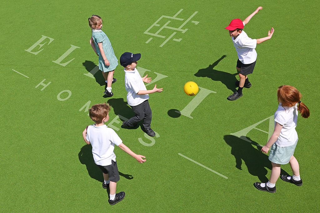 Preston Primary's new play area thanks to Elivia Homes