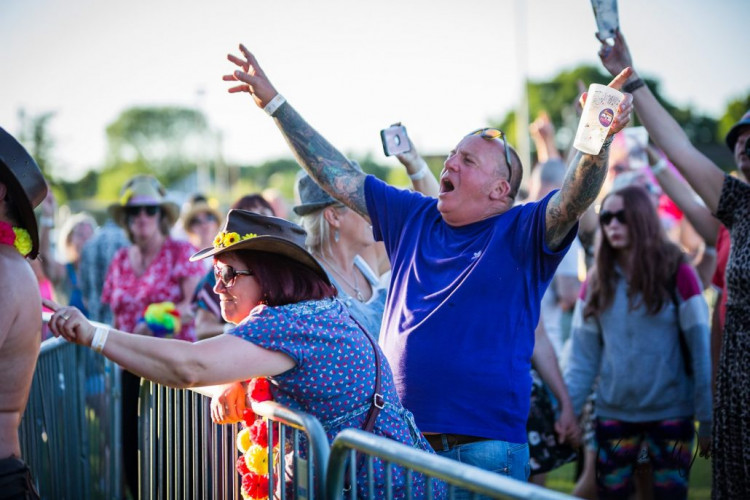 Somerstock is right around the corner, and tickets are flying off the shelves! (All photos: Somerstock/Victoria Welton Photography) 